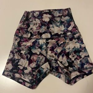 Lululemon shorts size 0